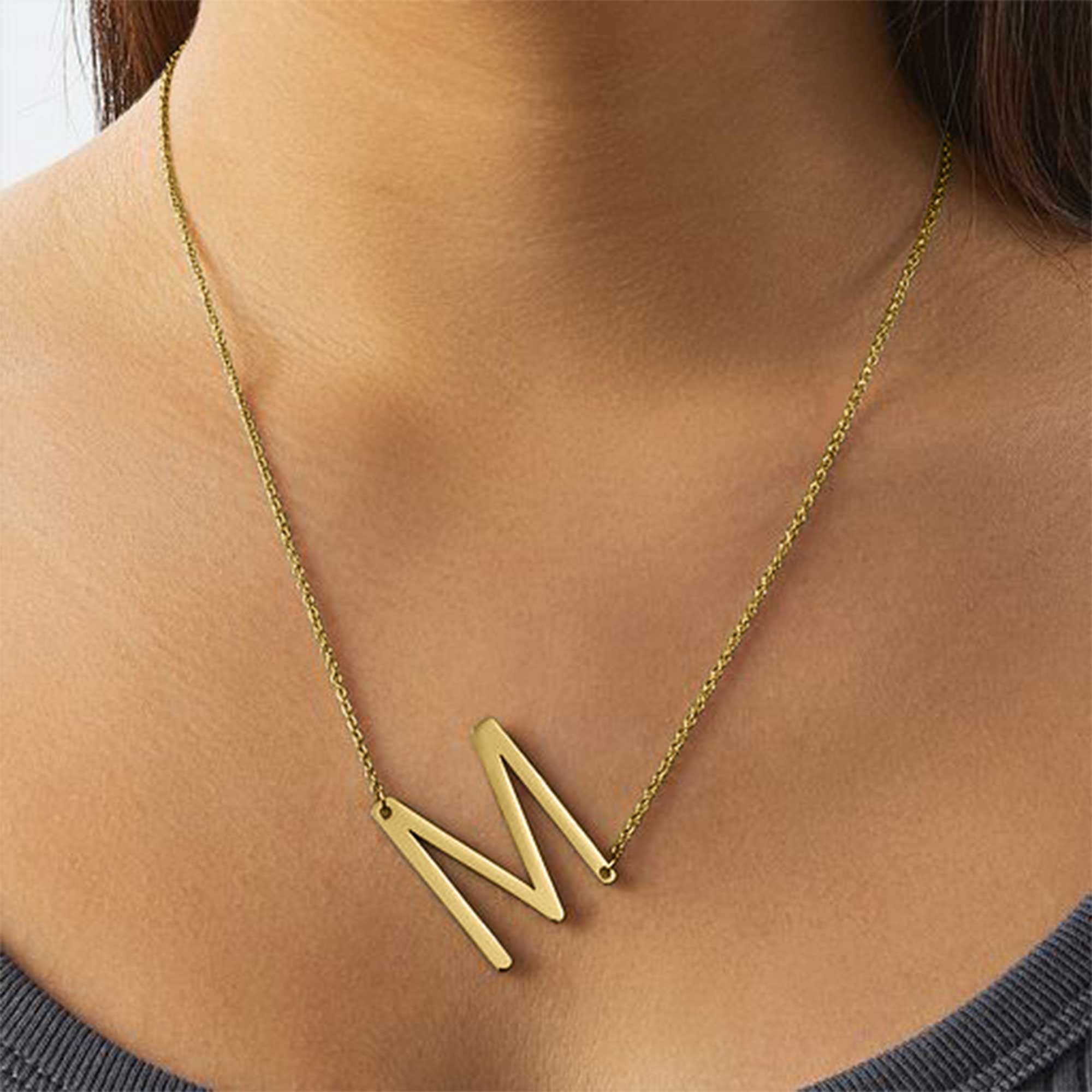 Statement Initial Necklace Per - огляд і ціна Initial Letter Necklace 18K Gold