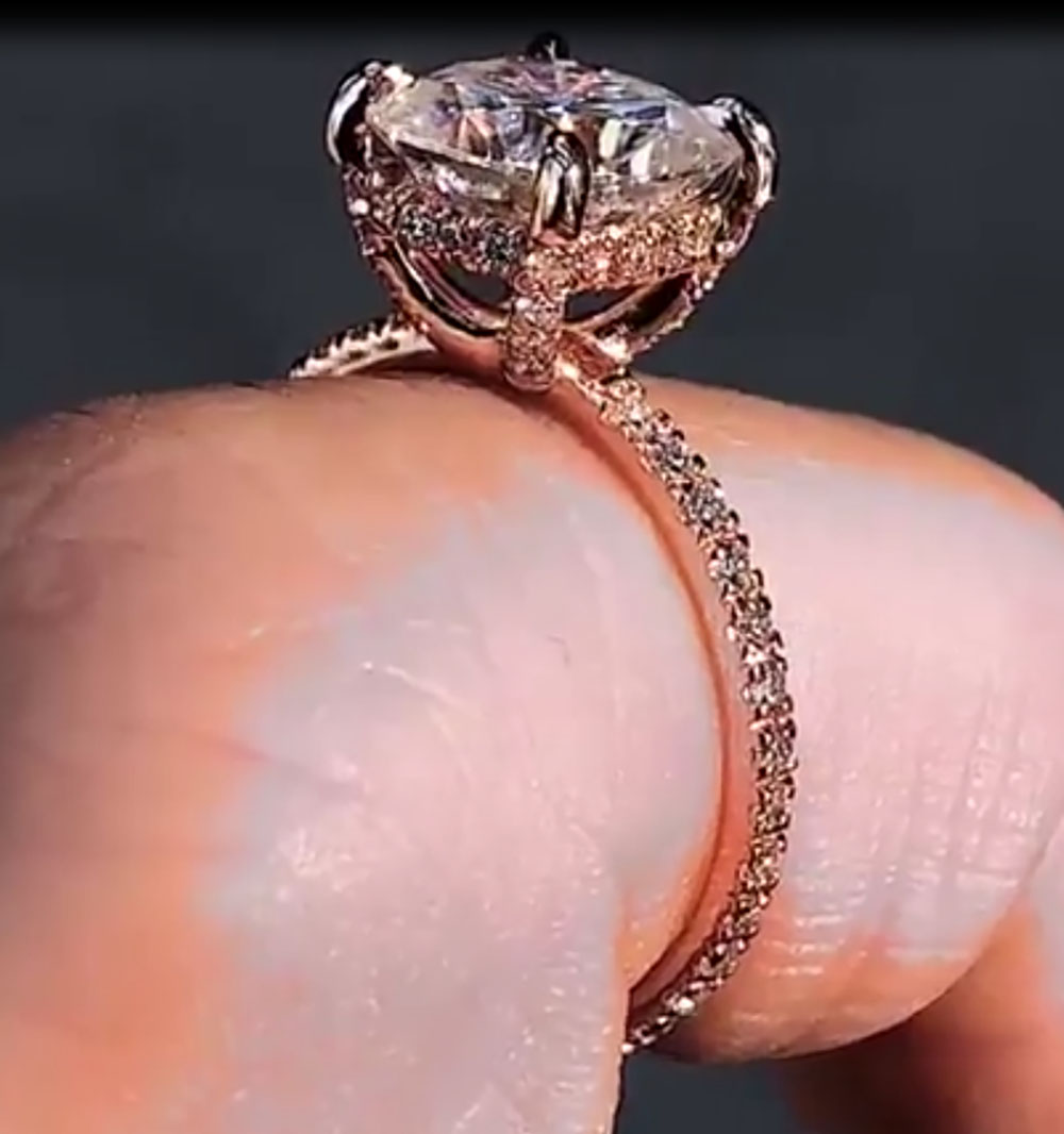 Custom Solid 14K Rose Gold Wom - огляд і ціна Moissanite Engagement Ring 1 Carat