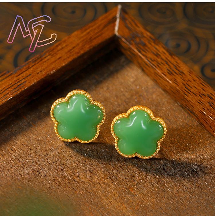 Green Natural Jade Clover Earr - огляд і ціна Earrings