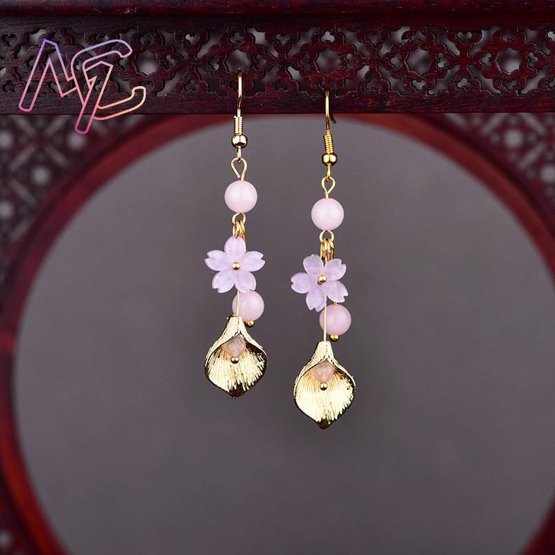 Pink Natural Jade Flower Earri - огляд і ціна Earrings