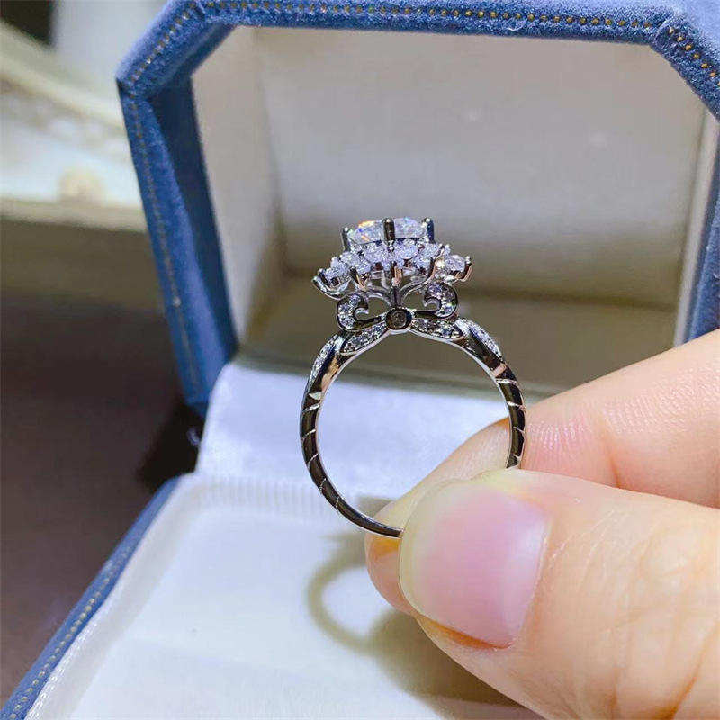 Luxury white gold solid platin - огляд і ціна Moissanite Engagement Ring 1 Carat