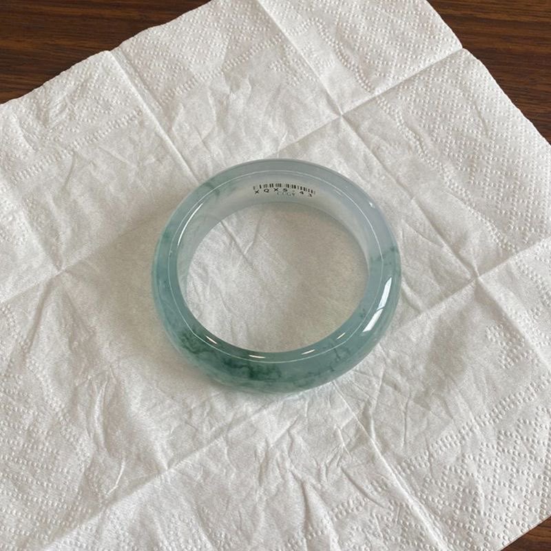 Ice Burmese Jadeite Bracelet J - огляд і ціна Bracelets