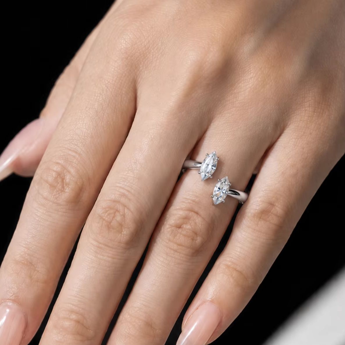 A 1-Carat 925 Sterling Silver  - огляд і ціна Moissanite Engagement Ring 1 Carat