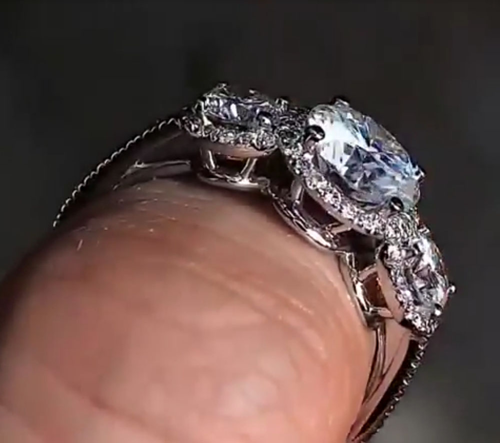 Custom Real Platinum PT950 Wom - огляд і ціна Moissanite Engagement Ring 1 Carat